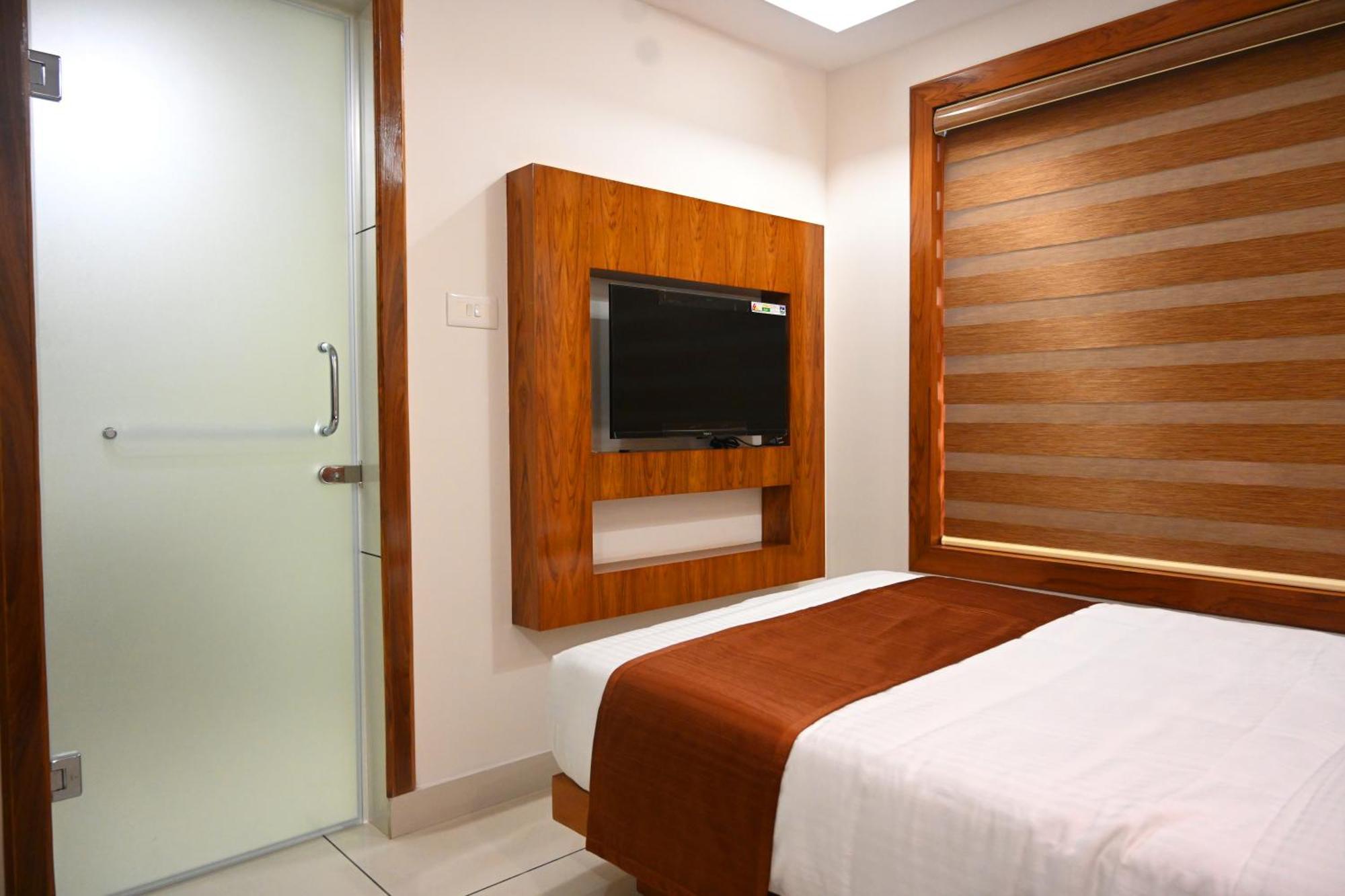 Harley Residency Hotel Kannur ภายนอก รูปภาพ